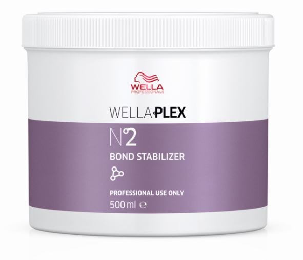 Wellaplex No 2 Bond Stabilizer stärkt die Haarstruktur nach chemischen Behandlungen